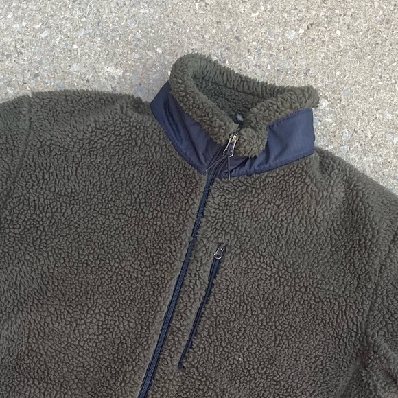 Uniqlo Windproof Outer Fleece Jacket (Olive) UNISEX Large - Picture 13 of 16